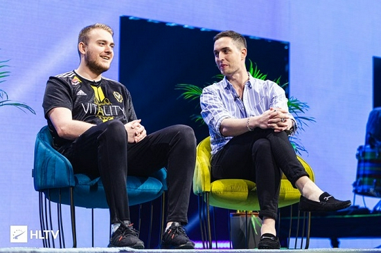 Dota2老头杯影响职业选手身价的深层原因分析